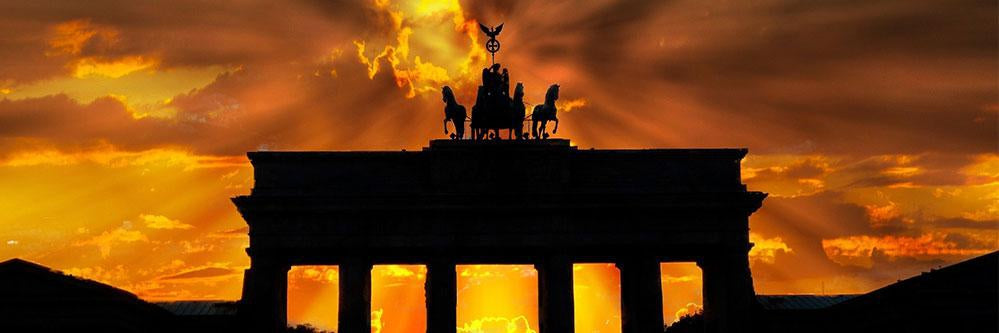 Leather iPhone Case in Germany | Kulör Cases-Kulör Cases